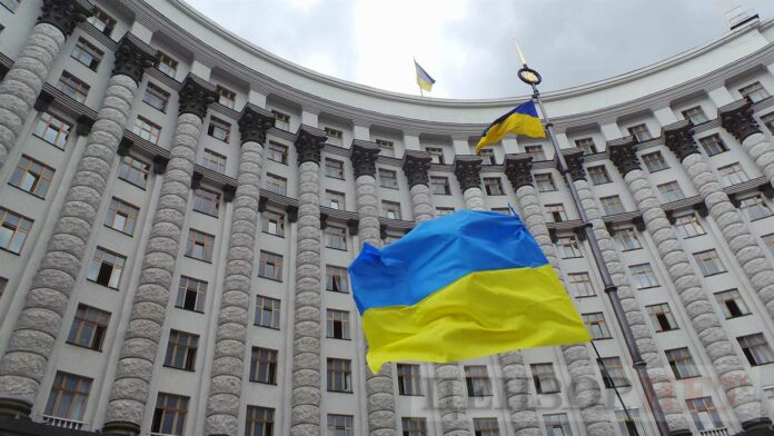 Кого українці хочуть бачити прем’єром: лідирують Тимошенко і Смешко Кого українці хочуть бачити прем’єром: лідирують Тимошенко і Смешко
