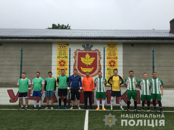 У Яворові провели четвертий щорічний турнір з міні-футболу, присвячений загиблим правоохоронцям в зоні АТО У Яворові провели четвертий щорічний турнір з міні-футболу, присвячений загиблим правоохоронцям в зоні АТО