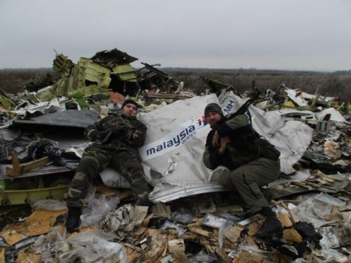 Нідерланди видали ордери на арешт підозрюваних у справі МН17 Нідерланди видали ордери на арешт підозрюваних у справі МН17