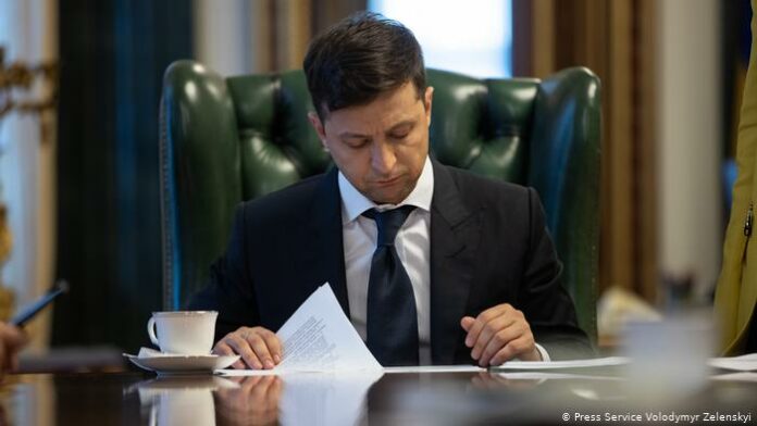 Зеленський не бачив відповіді МЗС на ноту РФ Зеленський не бачив відповіді МЗС на ноту РФ