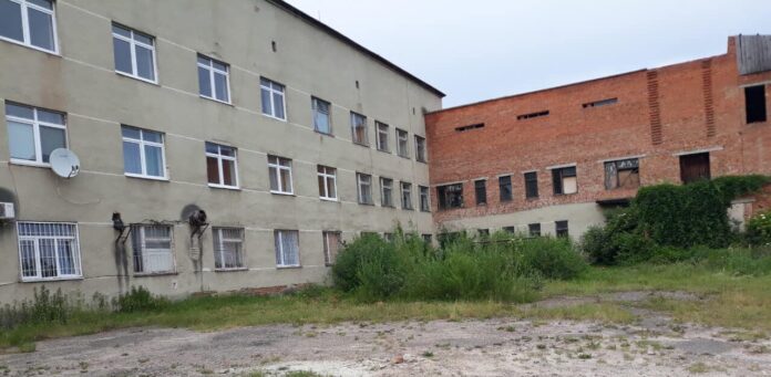 Обласна клінічна лікарня змінює прописку з львівської на великолюбінську, — Гірняк Обласна клінічна лікарня змінює прописку з львівської на великолюбінську, — Гірняк