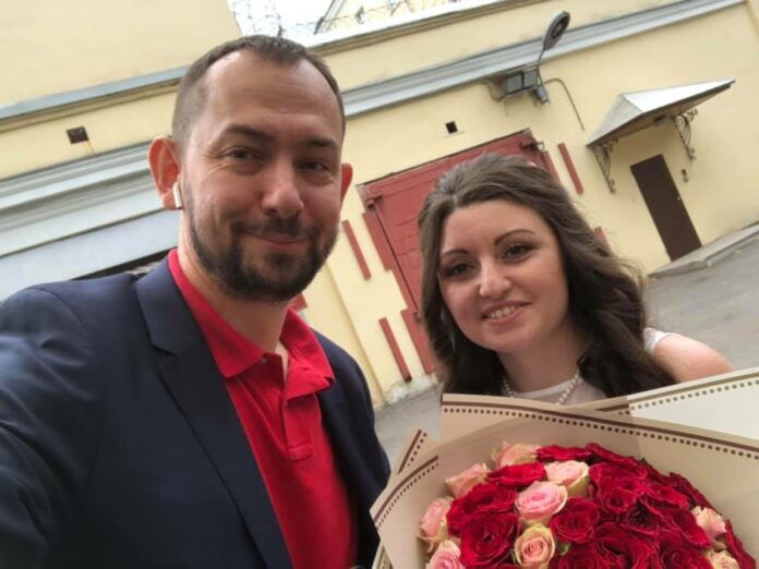 Український військовополонений моряк одружився в московському СІЗО «Лефортово» Український військовополонений моряк одружився в московському СІЗО «Лефортово»