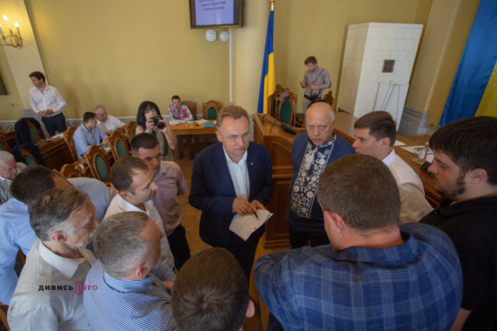 За аферу з Чуркіним хтось з Львівської міської ради сяде, – депутат За аферу з Чуркіним хтось з Львівської міської ради сяде, – депутат