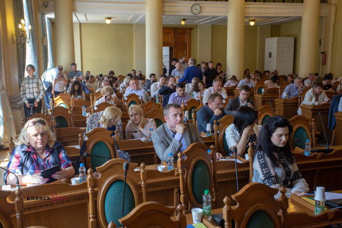 Львівські депутати дали старт рекультивації Грибовицького сміттєзвалища Львівські депутати дали старт рекультивації Грибовицького сміттєзвалища