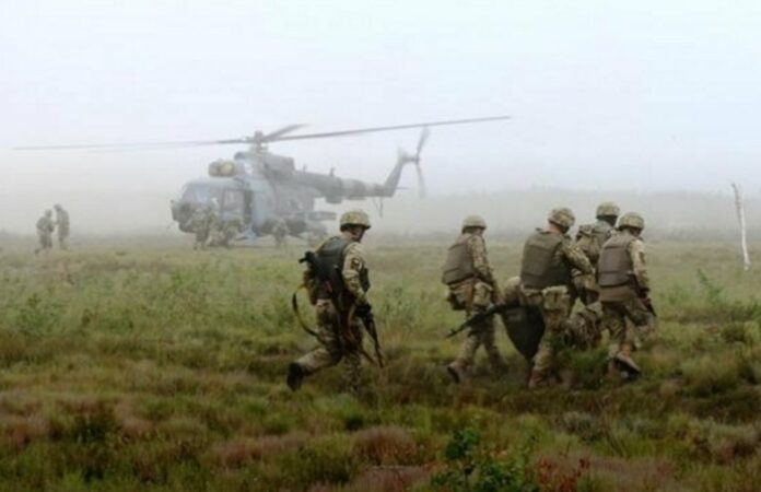 Доба на Донбасі: поранено семеро українських військових Доба на Донбасі: поранено семеро українських військових