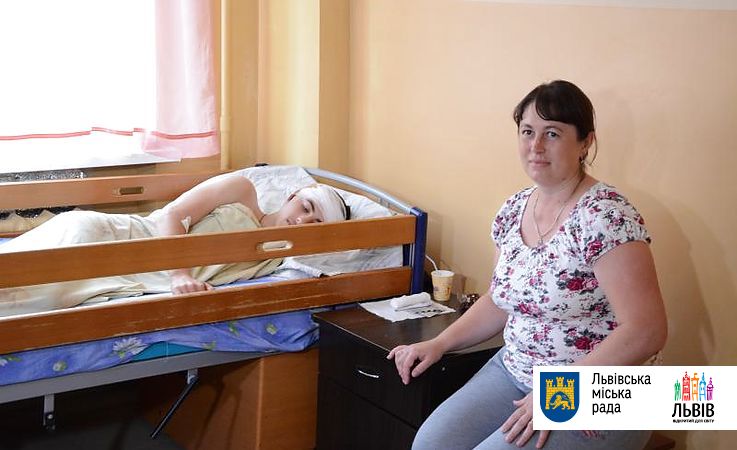 Канадські лікарі впродовж тижня будуть консультувати та оперувати дітей у Львові