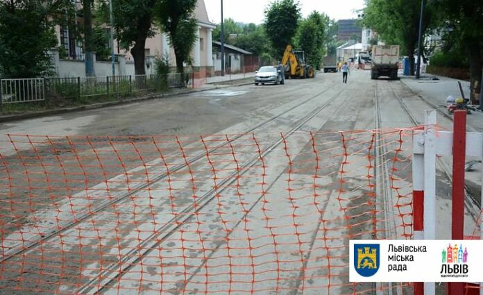 У Львові на вулиці Замарстинівській завершили заміну колектора У Львові на вулиці Замарстинівській завершили заміну колектора