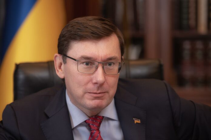ГПУ завела справи після резонансних заяв по Донбасу ГПУ завела справи після резонансних заяв по Донбасу