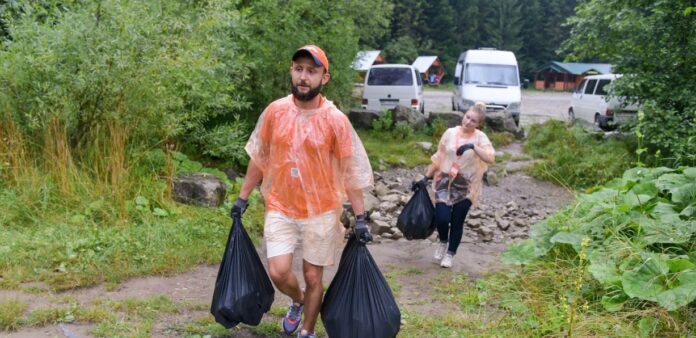 Українські інженери запустили додаток для очищення та збереження карпатських гір Українські інженери запустили додаток для очищення та збереження карпатських гір