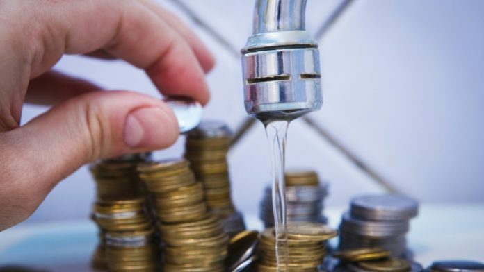 У липні лише 44% львів’ян оплатили за воду, а заборгованість зросла до 54 мільйонів гривень У липні лише 44% львів’ян оплатили за воду, а заборгованість зросла до 54 мільйонів гривень