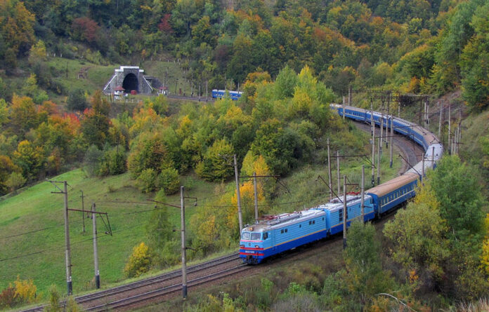 У Львові рух приміських потягів зазнає деяких змін У Львові рух приміських потягів зазнає деяких змін