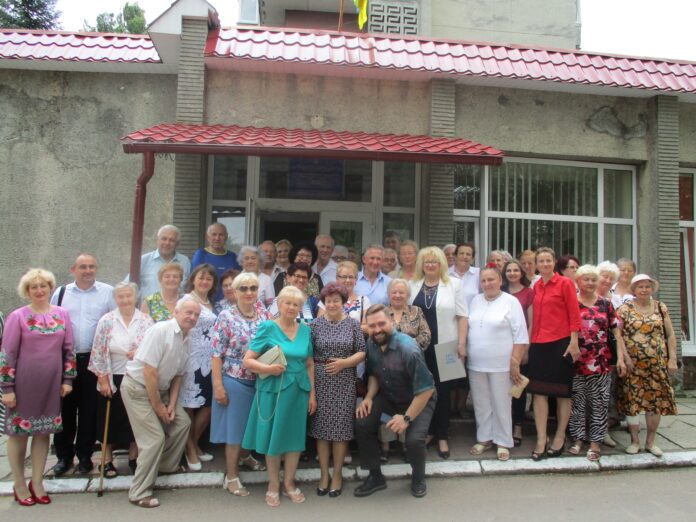 У Трускавці відкрили університет для літніх людей У Трускавці відкрили університет для літніх людей