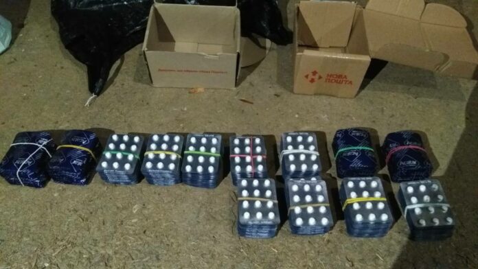 На Львівщині СБУ викрила контрабанду прекурсорів в Україну На Львівщині СБУ викрила контрабанду прекурсорів в Україну