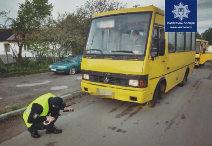 На Львівщині кожний другий автобус їздить з порушеннями На Львівщині кожний другий автобус їздить з порушеннями