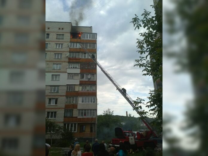 У Трускавці під час пожежі в квартирі загинув чоловік У Трускавці під час пожежі в квартирі загинув чоловік