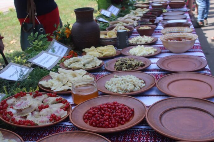 Під час фестивалю «Куховарня RadoFest» встановили рекорд України Під час фестивалю «Куховарня RadoFest» встановили рекорд України