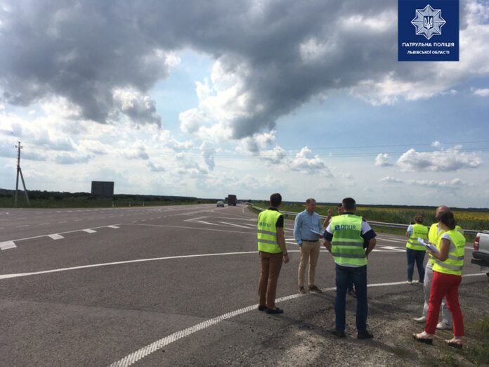 Львівські патрульні провели перевірки аварійно-небезпечних ділянок Львівські патрульні провели перевірки аварійно-небезпечних ділянок