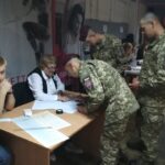 Як голосують десантники з 80-ої бригади (фото) - 3