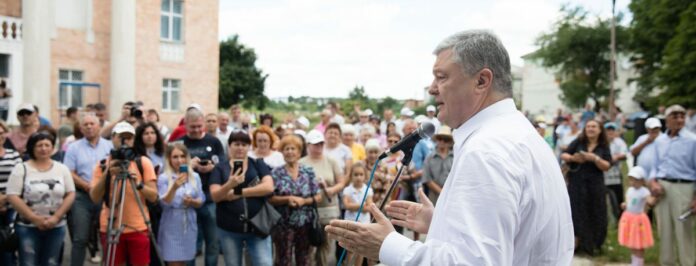 Порошенко написав листи лідерам країн ЄС Порошенко написав листи лідерам країн ЄС