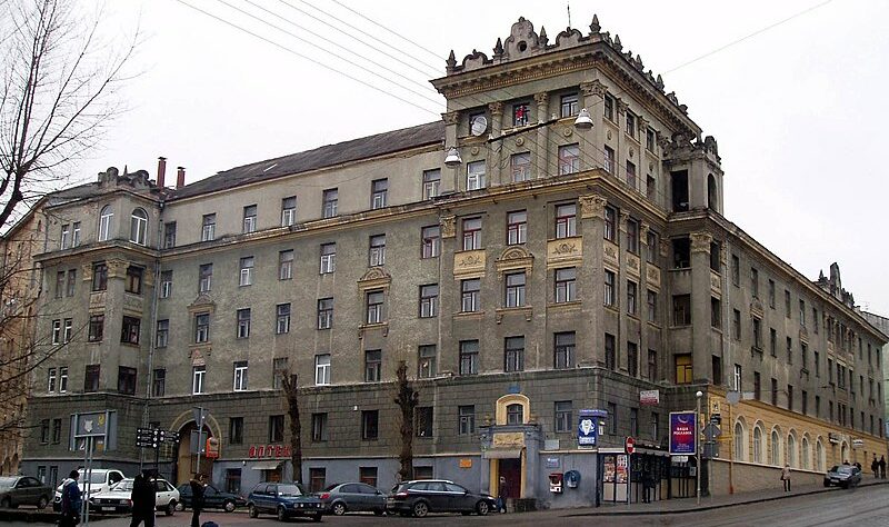 Колишній гуртожиток біля львівського цирку переобладнають у готель. Візуалізація