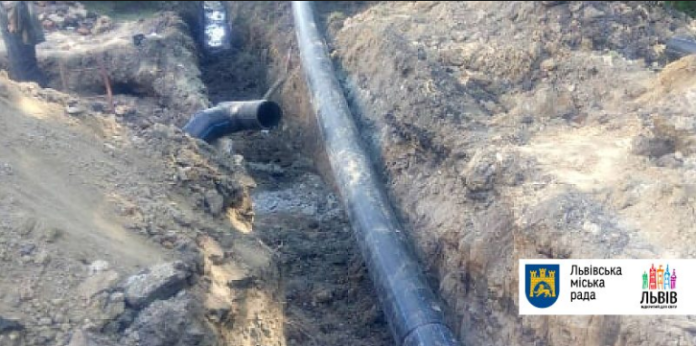 У Львові всю ніч ремонтні бригади ліквідовували наслідки аварій У Львові всю ніч ремонтні бригади ліквідовували наслідки аварій