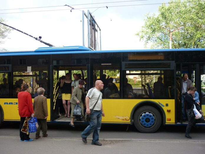 Завтра буде змінено кінцеву зупинку тролейбуса №22 у Львові Завтра буде змінено кінцеву зупинку тролейбуса №22 у Львові
