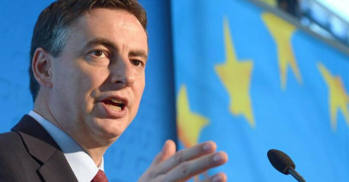 Європарламент очікує реформ від нової Ради Європарламент очікує реформ від нової Ради
