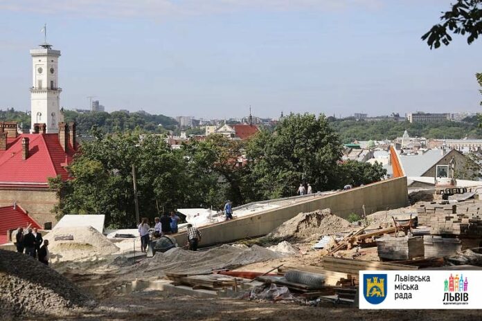 Меморіал пам’яті Героїв Небесної Сотні у Львові готовий на 65%, – ЛМР (фото) Меморіал пам’яті Героїв Небесної Сотні у Львові готовий на 65%, – ЛМР (фото)