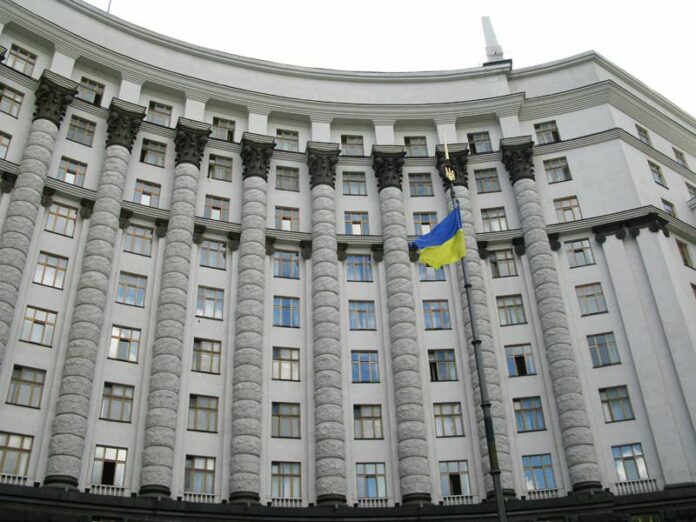 «Слуга народу» претендує забрати усі крісла в Кабміні «Слуга народу» претендує забрати усі крісла в Кабміні