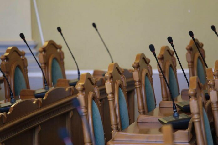 Доступ до влади чи формальність: як представлені жінки в ключових комісіях рад ОТГ Львівщини (інфографіка) Доступ до влади чи формальність: як представлені жінки в ключових комісіях рад ОТГ Львівщини (інфографіка)