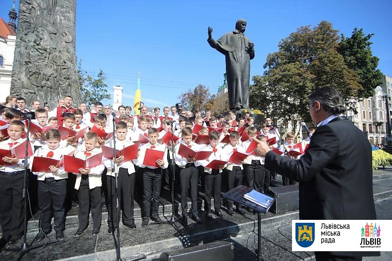 У Львові відбувся Акафіст та спільна молитва за Україну (фото) | Новини Дивись.info