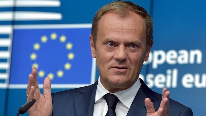 Дональд Туск вважає, що на G7 варто запросити Україну, а не Росію Дональд Туск вважає, що на G7 варто запросити Україну, а не Росію
