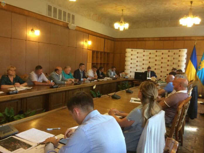 За два тижні у ЛОДА мають напрацювати план дій щодо сміттєперевантажувальної станції на Пластовій За два тижні у ЛОДА мають напрацювати план дій щодо сміттєперевантажувальної станції на Пластовій