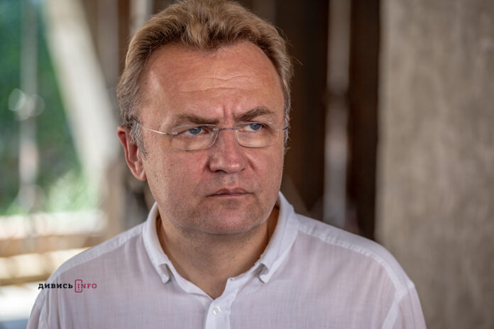 Мені дуже важливо, щоби люди були охайними, – Садовий про ініціативу помити безхатьків Мені дуже важливо, щоби люди були охайними, – Садовий про ініціативу помити безхатьків