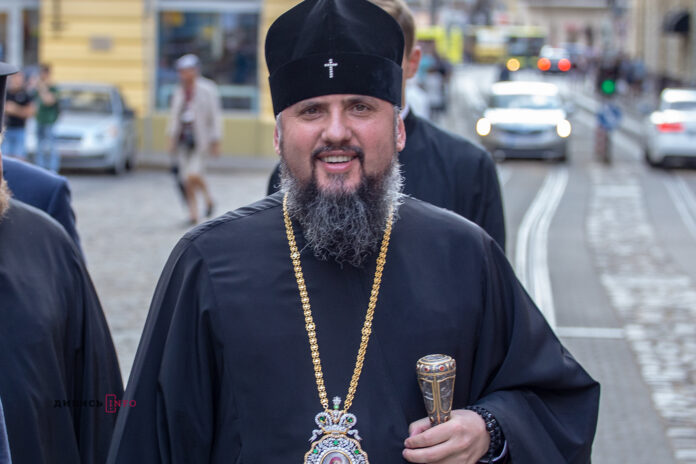 До Львова з офіційним візитом прибув Блаженніший Епіфаній (фото) До Львова з офіційним візитом прибув Блаженніший Епіфаній (фото)