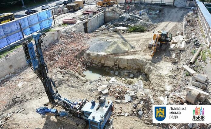 Інспекція ДАБК виявила порушення під час реконструкції будівлі магазину «Океан» Інспекція ДАБК виявила порушення під час реконструкції будівлі магазину «Океан»