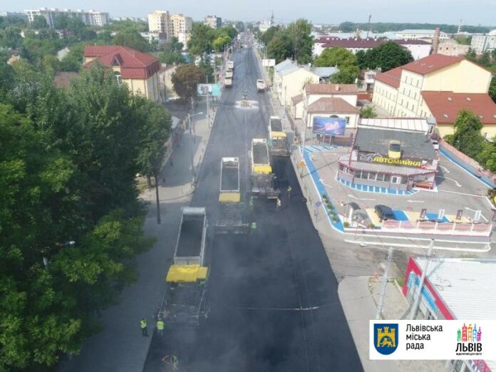 Городоцький міст відкритий для проїзду, зберігається обмеження швидкості (фото) Городоцький міст відкритий для проїзду, зберігається обмеження швидкості (фото)