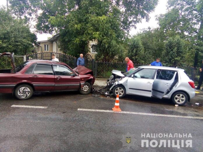На Львівщині внаслідок ДТП травмувалися п’ятеро людей На Львівщині внаслідок ДТП травмувалися п’ятеро людей