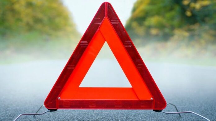 ДТП на Львівщині: авто з’їхло у кювет та перекинулося ДТП на Львівщині: авто з’їхло у кювет та перекинулося