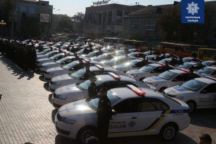 Управлінню патрульної поліції у Львівській області оновили автопарк (фото) Управлінню патрульної поліції у Львівській області оновили автопарк (фото)