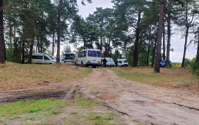 Розгін протестувальників у Соснівці: затримали Семена Семенченка Розгін протестувальників у Соснівці: затримали Семена Семенченка