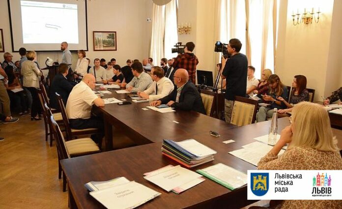 Виконком дозволив облаштувати магазин у пам’ятці архітектури Виконком дозволив облаштувати магазин у пам’ятці архітектури