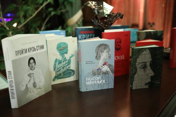 У Львові премію міста літератури ЮНЕСКО вручили Андрію Содоморі У Львові премію міста літератури ЮНЕСКО вручили Андрію Содоморі