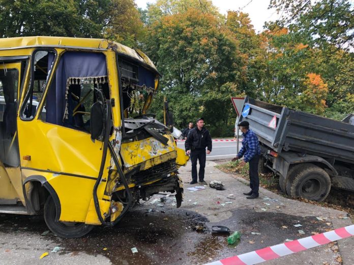 На Львівщині в лікарні помер постраждалий у вчорашній ДТП біля села Конопниця На Львівщині в лікарні помер постраждалий у вчорашній ДТП біля села Конопниця