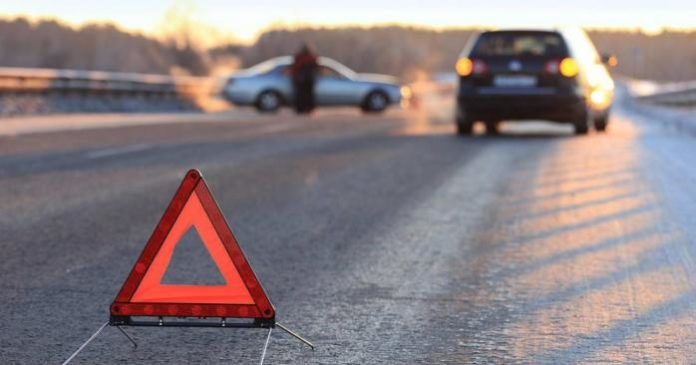 Сьогодні вранці двоє посадовців миколаївської поліції загинули у ДТП Сьогодні вранці двоє посадовців миколаївської поліції загинули у ДТП