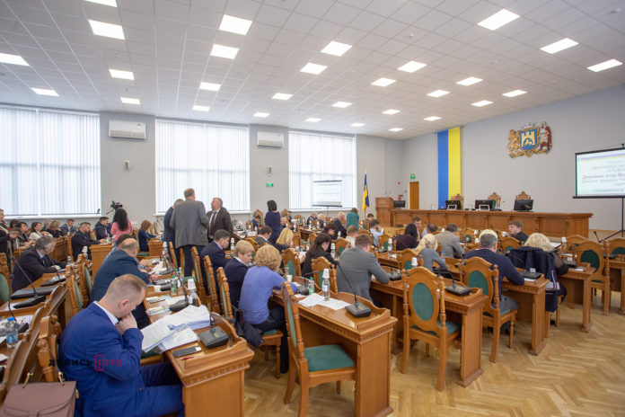 Великий брат: Депутатам розповіли, скільки камер спостереження встановлять у Львові Великий брат: Депутатам розповіли, скільки камер спостереження встановлять у Львові