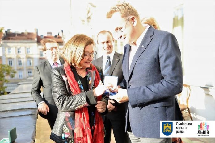 Львів реалізуватиме спільні культурно-освітні проекти з містами Франції Львів реалізуватиме спільні культурно-освітні проекти з містами Франції