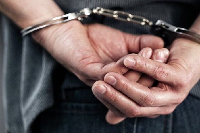 У Львові чоловік обманув патрульних та намагався дати їм хабар У Львові чоловік обманув патрульних та намагався дати їм хабар