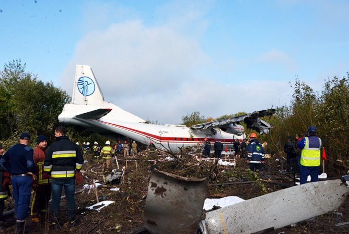 Аварійна посадка літака в Сокільниках: що відомо станом на зараз