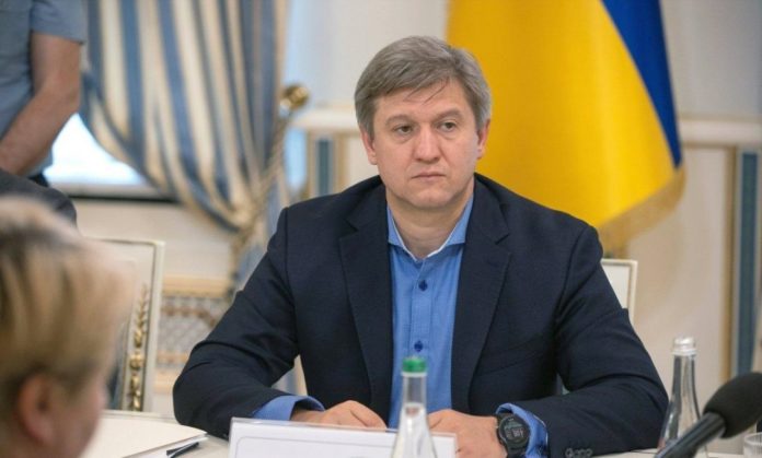 Відставка Данилюка: назріває криза компетентності у правлячій команді Відставка Данилюка: назріває криза компетентності у правлячій команді